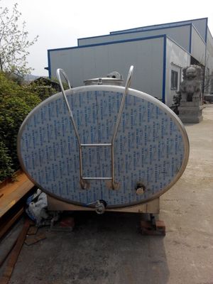 Gıda Sınıfı Malzemeli Korozyon Direnci 8000L Paslanmaz Çelik Süt Soğutucu